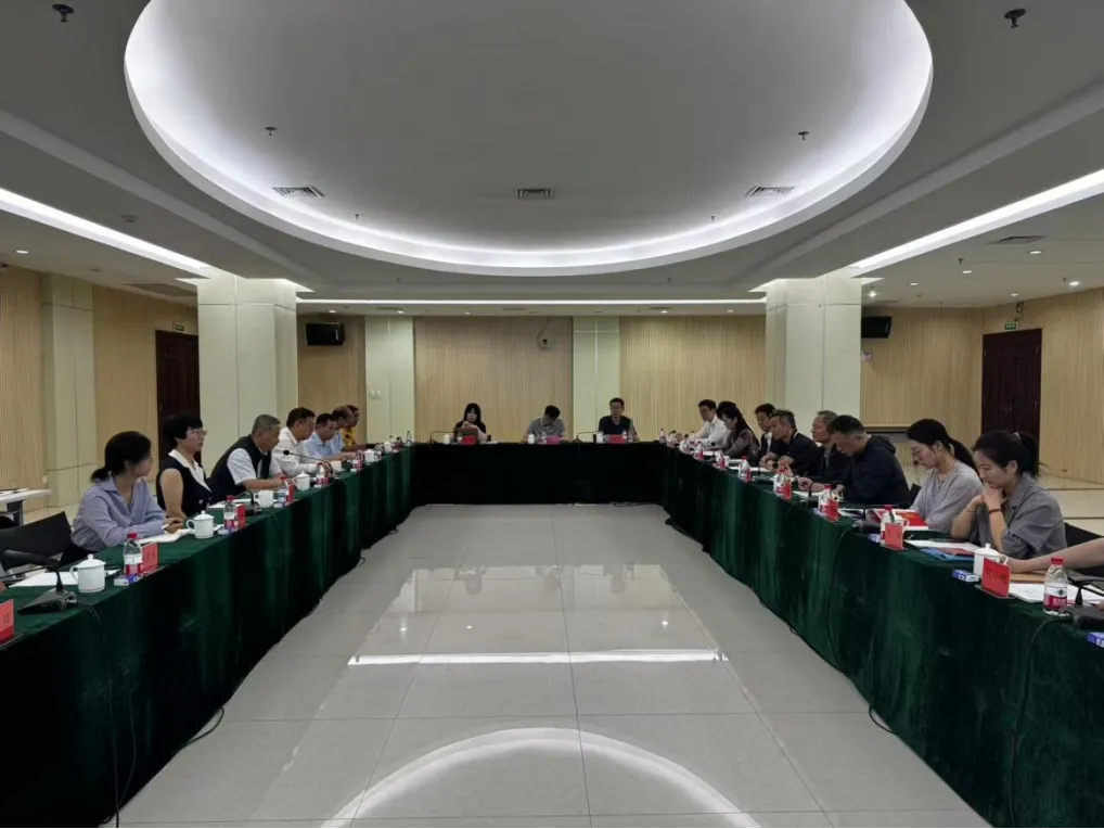 上海期货交易所-海南橡胶2024年天然橡胶“稳产行动”项目总结会成功召开